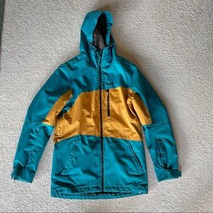 Men’s small Oakley snowboard jacket